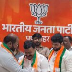 उद्धव ठाकरे गटाला पुण्यात मोठे खिंडार; पृथ्वीराज सुतार व संजय भोसले यांचा BJP मध्ये!