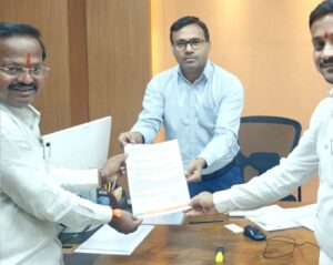 फुरसुंगी-वडकी मुख्य रस्त्यावर रेल्वे गेट क्र. 10 (Fursungi Railway Gate 10) येथे 100 फूट रुंदीचा अंडरपास करण्याची मागणी